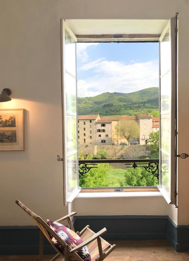 Maison Cha-Ri-Va-Ri Lavoûte-Chilhac Zewnętrze zdjęcie
